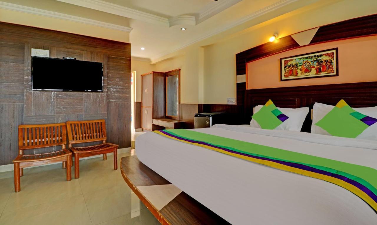 Sky Pie Hotel Dharamshala Exteriör bild