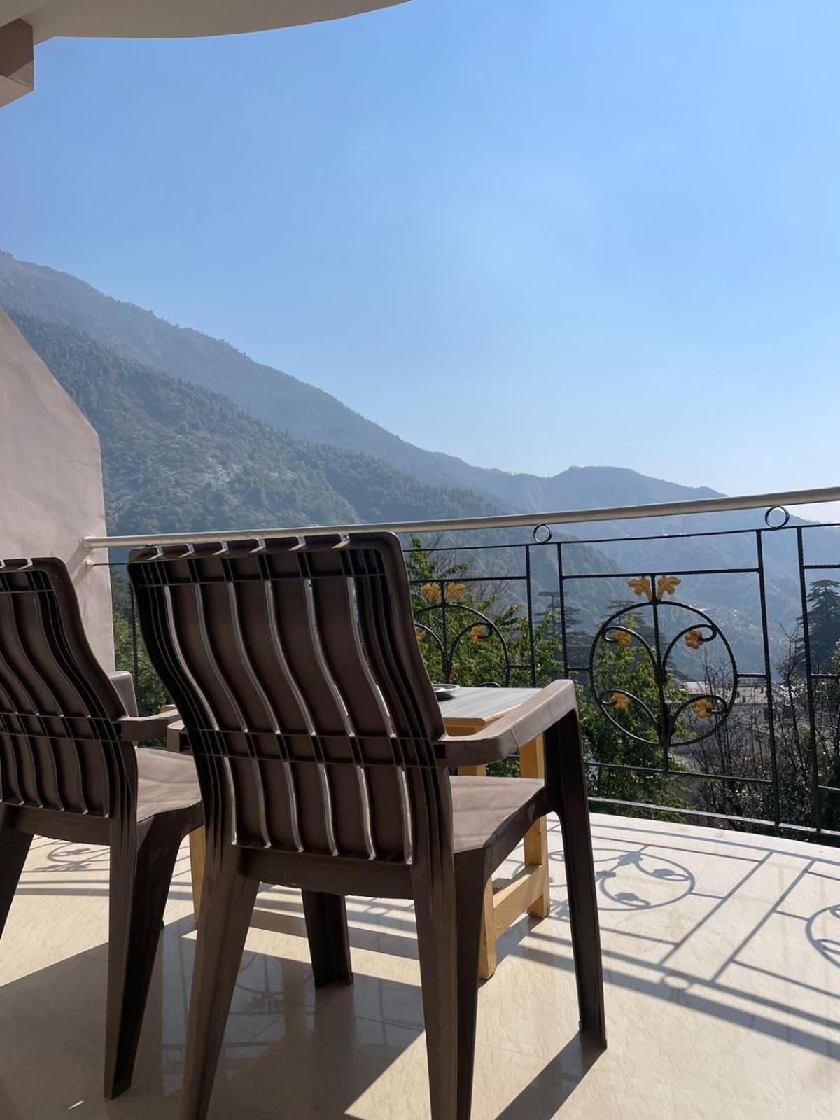 Sky Pie Hotel Dharamshala Exteriör bild